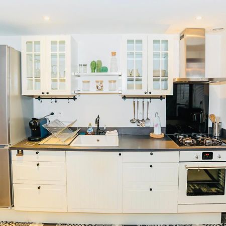 Apartamento Nid Douillet La Cour Du Dauphin, Vue Cathedrale Imprenable Laon Exterior foto