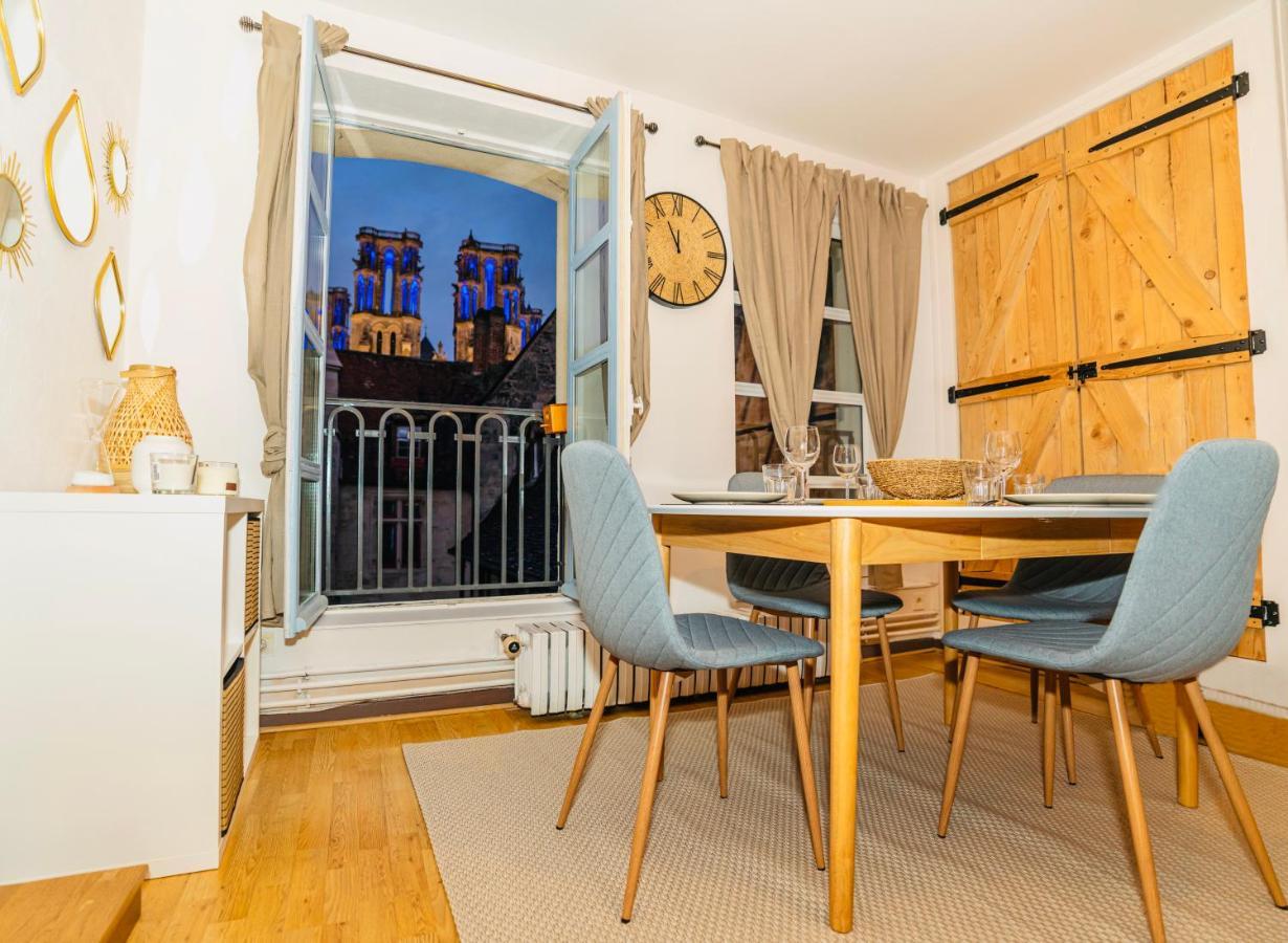 Apartamento Nid Douillet La Cour Du Dauphin, Vue Cathedrale Imprenable Laon Exterior foto